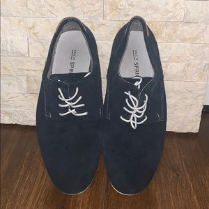 Men’s suede shoes